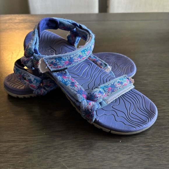 Teva Other - Teva Hurricane XLT2 Purple Strappy Outdoor
Water Hiking Sandals